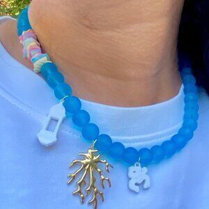 Marea – Acrylic Tropical Necklace